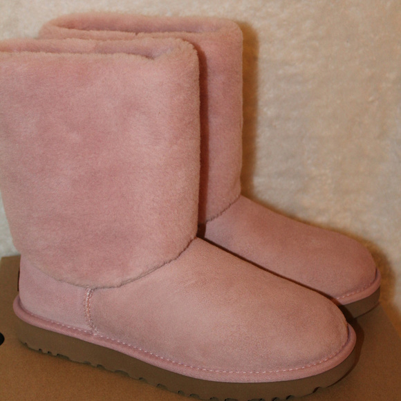 UGG WATER RESISTANT SHEARLING CUFF SUEDE BOOTS NEW - Picture 7 of 8